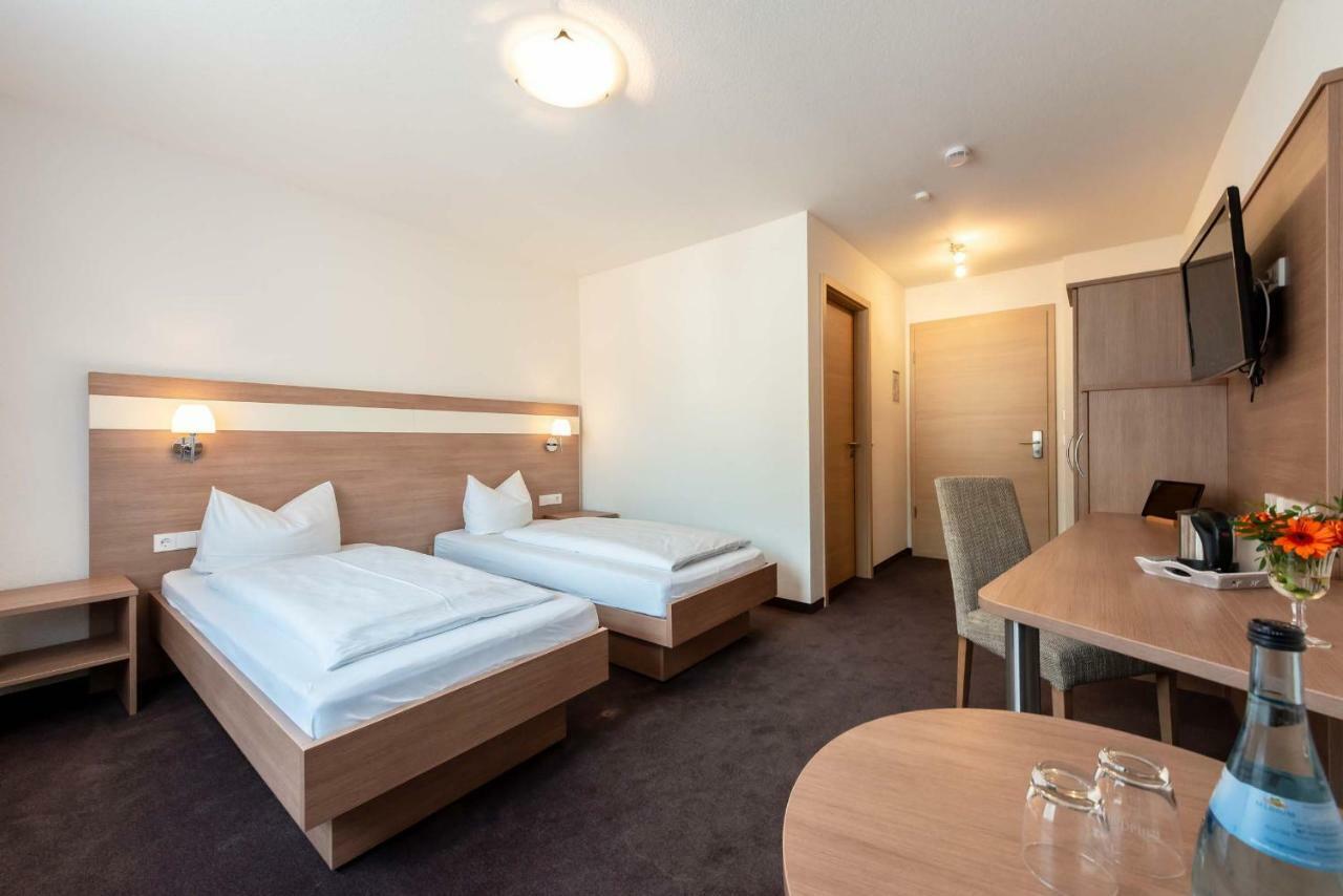 Hotel Roessle Berneck Altensteig Buitenkant foto